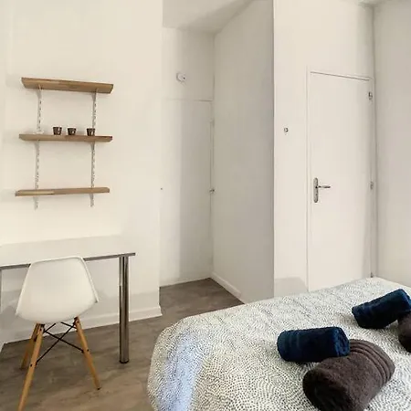 L'horloge Ii - 2 Pieces - 15 Min Palais - Apartment *